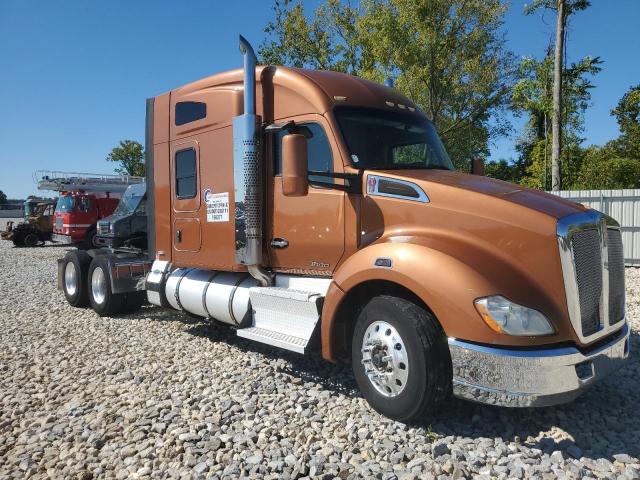  Salvage Kenworth Constructi