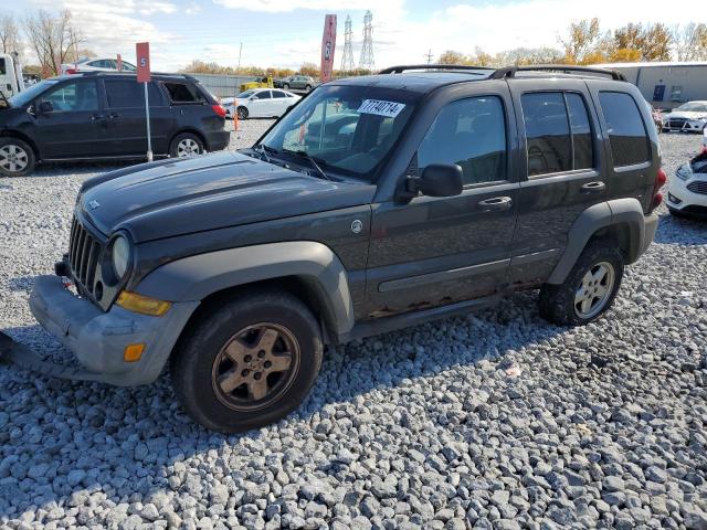  Salvage Jeep Liberty