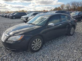  Salvage Chrysler 200