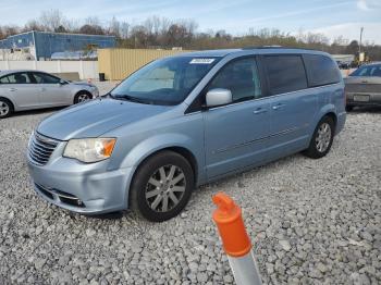  Salvage Chrysler Minivan