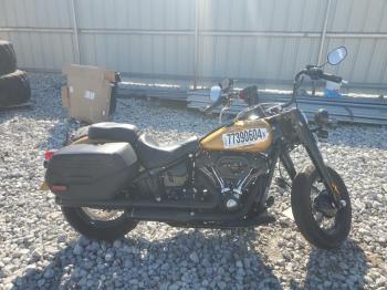  Salvage Harley-Davidson Flhcs