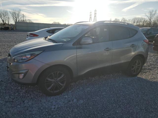  Salvage Hyundai TUCSON