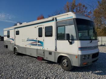  Salvage Winnebago Itasca