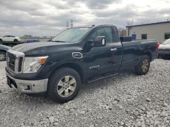  Salvage Nissan Titan