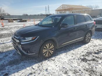  Salvage Mitsubishi Outlander