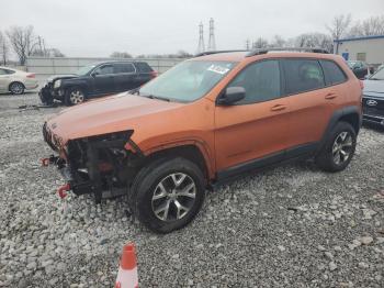  Salvage Jeep Cherokee