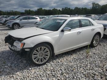  Salvage Chrysler 300