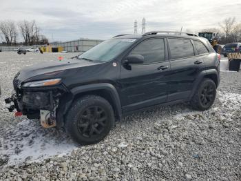  Salvage Jeep Cherokee