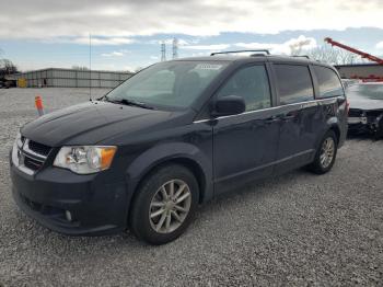  Salvage Dodge Caravan