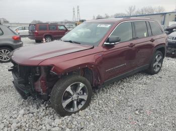  Salvage Jeep Grand Cherokee