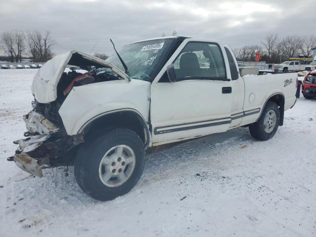  Salvage Chevrolet S-10