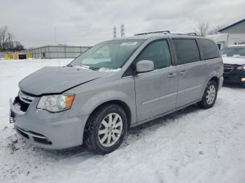  Salvage Chrysler Minivan