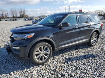  Salvage Ford Explorer