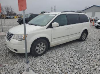  Salvage Chrysler Minivan