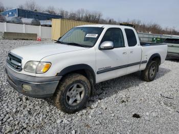  Salvage Toyota Tundra