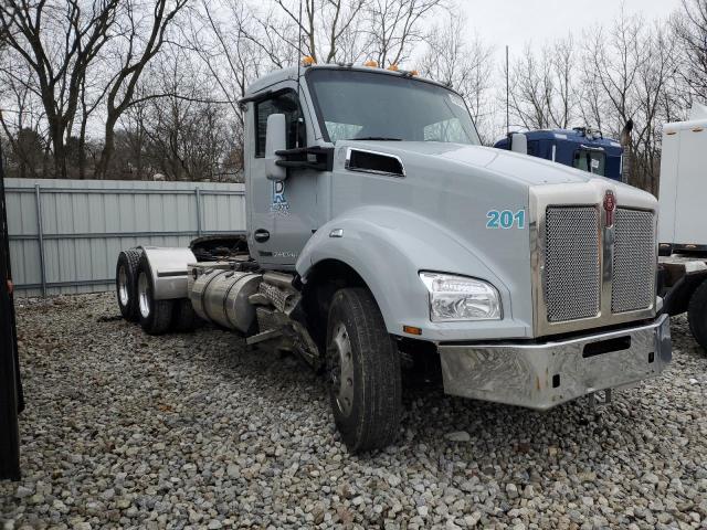  Salvage Kenworth Constructi