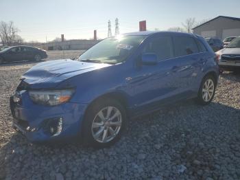  Salvage Mitsubishi Outlander