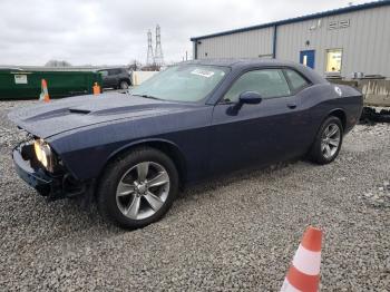  Salvage Dodge Challenger