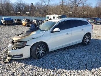  Salvage Volvo V60