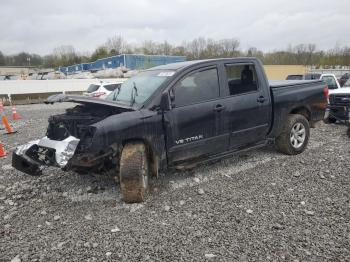  Salvage Nissan Titan