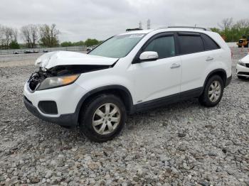  Salvage Kia Sorento