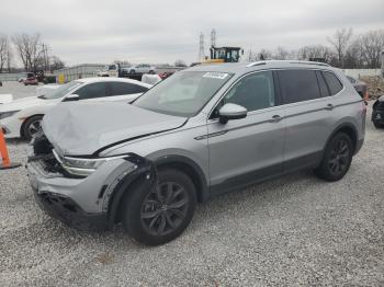  Salvage Volkswagen Tiguan