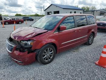  Salvage Chrysler Minivan