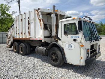  Salvage Mack 600 Le600