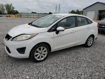  Salvage Ford Fiesta