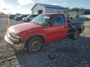  Salvage Chevrolet S-10