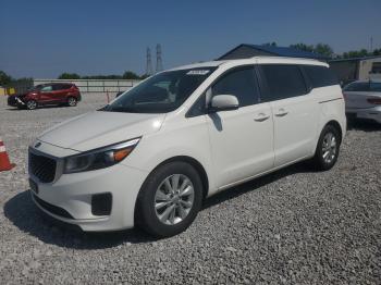  Salvage Kia Sedona