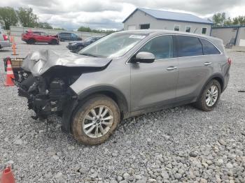  Salvage Kia Sorento