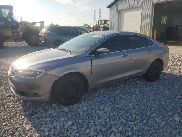  Salvage Chrysler 200