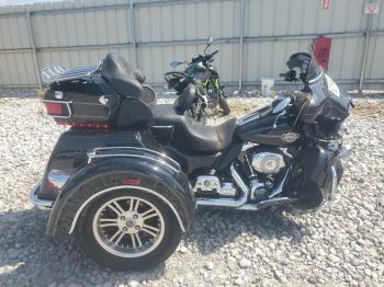  Salvage Harley-Davidson Fl