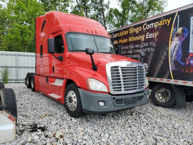  Salvage Freightliner Cascadia 1