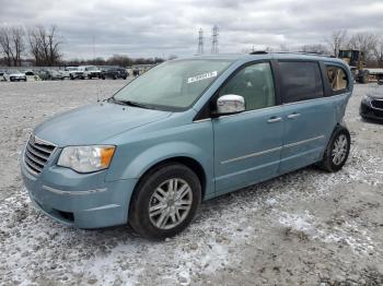  Salvage Chrysler Minivan