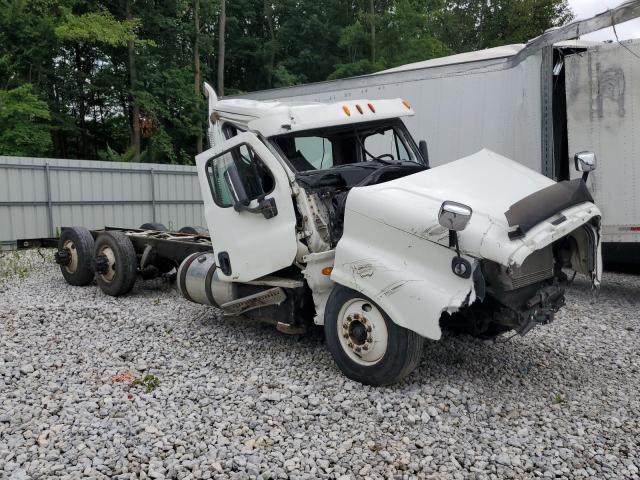  Salvage Freightliner Cascadia 1
