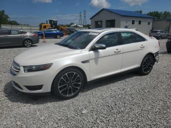  Salvage Ford Taurus