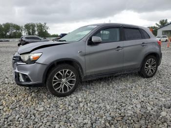  Salvage Mitsubishi Outlander