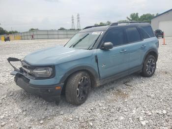  Salvage Ford Bronco