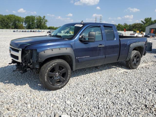  Salvage Chevrolet Silverado K1500 Lt