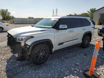  Salvage Toyota Sequoia