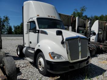  Salvage Kenworth T680
