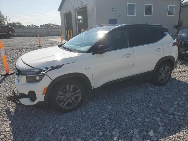  Salvage Kia Seltos