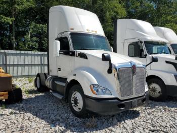  Salvage Kenworth T680