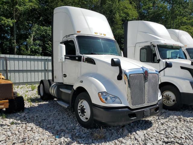 Salvage Kenworth T680