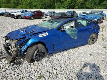  Salvage Kia Stinger