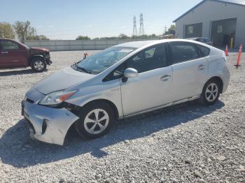  Salvage Toyota Prius