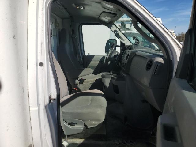 Ford Econoline E350 Super Duty E350 Super Duty Cutaway Van Image 8