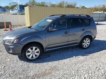  Salvage Mitsubishi Outlander